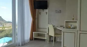 Relais Olivi Aparthotel 3*