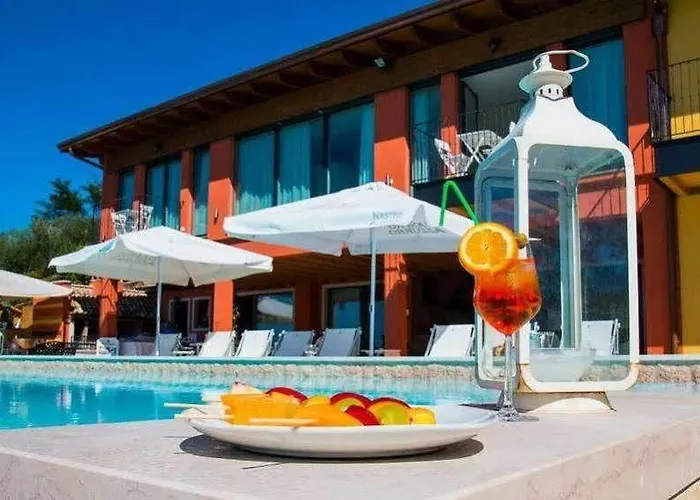 شقة فندقية Relais Olivi 3*