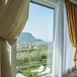Relais Olivi Lejlighedshotel Costermano