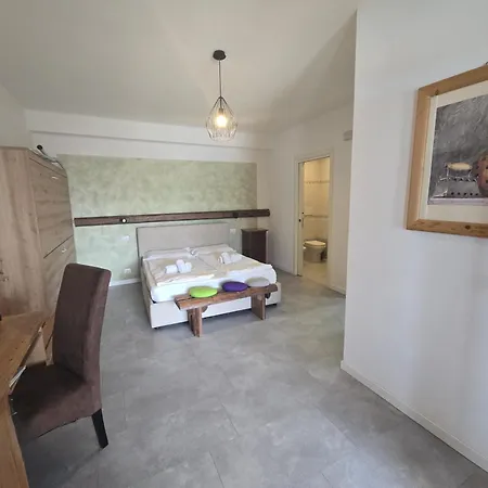 Relais Olivi Costermano