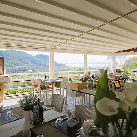 Aparthotel Relais Olivi Costermano
