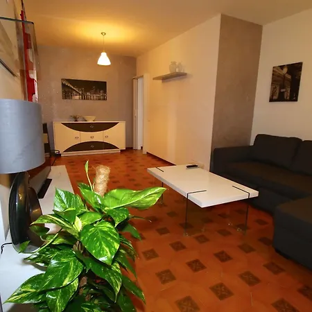 Ξενοδοχείο με διαμερίσματα Relais Olivi Costermano