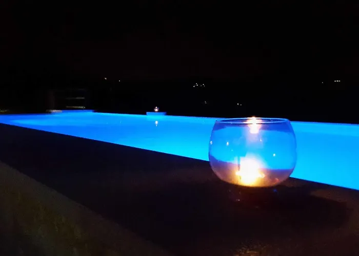 Relais Olivi Lägenhetshotell Costermano